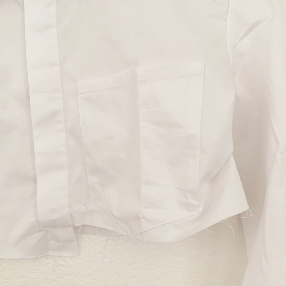 NEW Button Down Crop Top - Picture 9 of 9